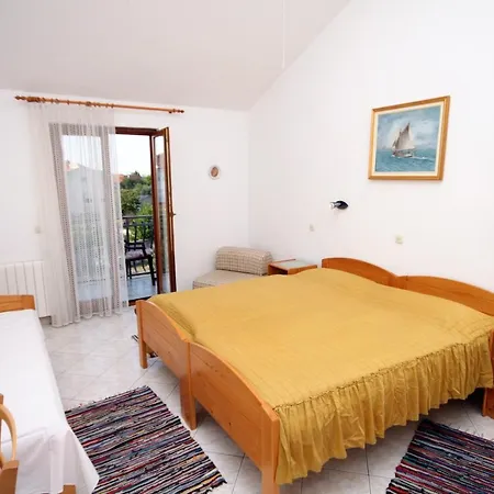 Triple Gornje Selo 5170d Vendégház